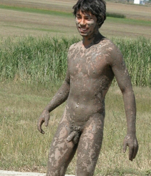 naked but covered in mud 5e136043cfbbd.jpg