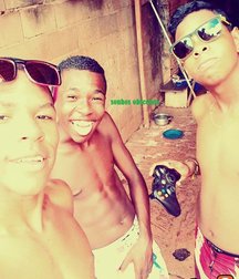 Brazilian straight guys 5e1361f7bf36d.jpg