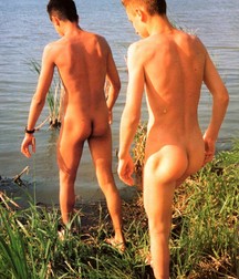 two naked friends in the water 5e14abce5e1d5.jpg