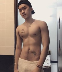 take off that towel amateur twinks 5e14ac1c36b03.jpg