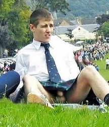 Scottish boys like the skirt straight twinks 5e1a0e36c5f10.jpg