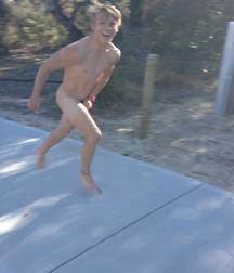 running naked in total freedom 5e1b64cc5961b.jpg