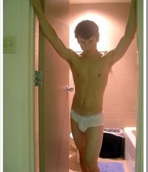 I only use white underpants 5e1de75bbf92d.jpg