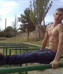 boys, boys, boys 5e1dea9537164.jpg