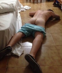 completely drunk straight boys 5e1f87623b1b9.jpg
