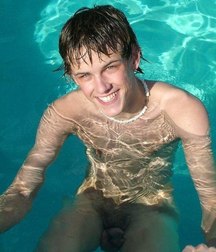 naked boys water lovers 5e2204e00a6bc.jpg