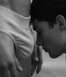 only black and white shirtless boys 5e22051feb78e.jpg