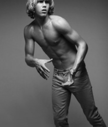 only black and white shirtless boys 5e22054400e08.jpg
