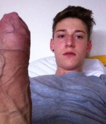 amateur nude of straight guys 5e22059568a65.jpg