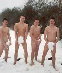 funny boys on the snow 5e28a4dfa1a78.jpg
