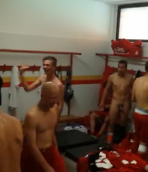 indiscretion in the locker room 5e2b58ee16d6c.jpg