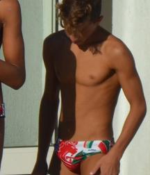 speedo boys 5e2f3d1f5ad2e.jpg