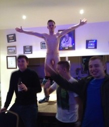 the fun nudity of straight boys 5e331172ce67b.jpg