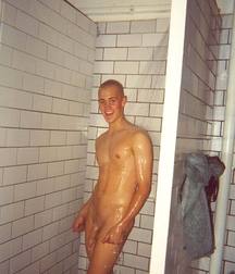 spying on the boys in the shower 5e3312f243dbe.jpg