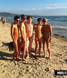 nudists on the beach twinks 5e348215ccaca.jpg