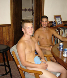 funny straight boys 5e35cab8b7921.jpg