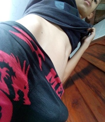 hidden erection 5e3b168e2a0a0.jpg