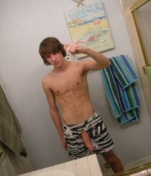 when it is large, it comes out of underwear 5e3b17191ccbe.jpg