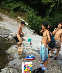 voyeurism 5e3c78b34b425.jpg