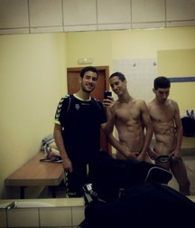 this happens in the locker room 5e419ca7dfb3c.jpg