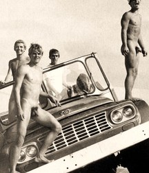 naked boys of the past century 5e419d5e40d3e.jpg