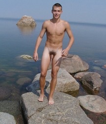 in nature with soft cock 5e419dd01e282.jpg