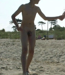 in nature with soft cock 5e419ddc6834d.jpg