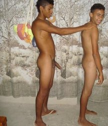beautiful and naked 5e459f9821206.jpg
