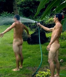 funny nudity 5e45a0e9f17e0.jpg
