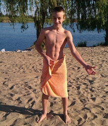 why do you have a towel twinks shirtless  5e4afc8781025.jpg