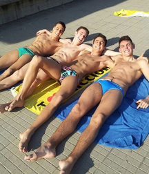 groups of sexy boys 5e4c3b3f1d06a.jpg