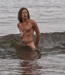 in the waves of the sea 5e593c8883da7.jpg