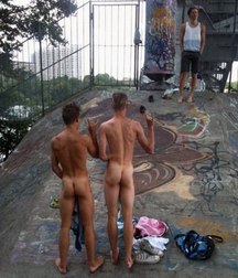 crazy and naked straight boys 5e593cde28141.jpg