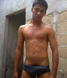 when he is big in his underwear 5e5bf9149e996.jpg