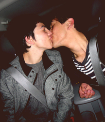 kiss Me Love 5e601429041b8.jpg