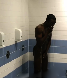 the shower in the changing room 5e60151f3fdb2.png