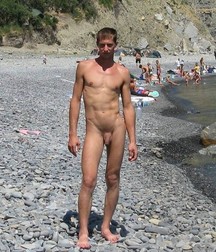 nudists on the beach 5e6536142c261.jpg
