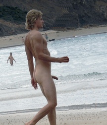 nudists on the beach 5e6536162c99d.jpg