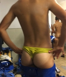 happy moments in the locker room 5e694b09d198d.jpg