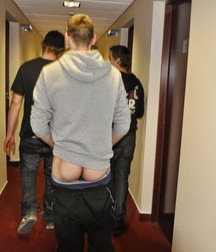 the funny ass of straight guys 5e6be6c5ca6a3.jpg