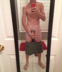 naked with my mobile 5e6e35af1a0bb.jpg