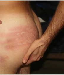 straight guys' ass 5e6fc08de143c.jpg