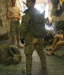 straight guys' ass 5e6fc09a8084a.jpg