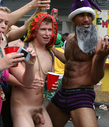 publicly naked guys 5e6fc1cbce2f8.jpg