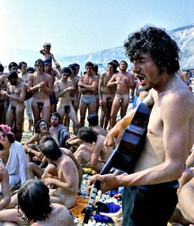 publicly naked guys 5e6fc20208fe8.jpg