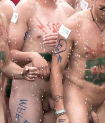 publicly naked guys 5e6fc20729d3b.jpg