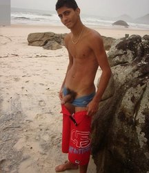 guys on the beach 5e779ee4aa552.jpg