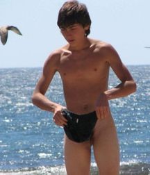 guys on the beach 5e779ef644eb3.jpg