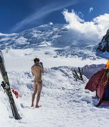 having fun with the snow 5e7d0bf80c1e6.jpg