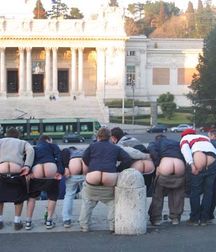 straight guys' ass 5e7d0d28edadc.jpg
